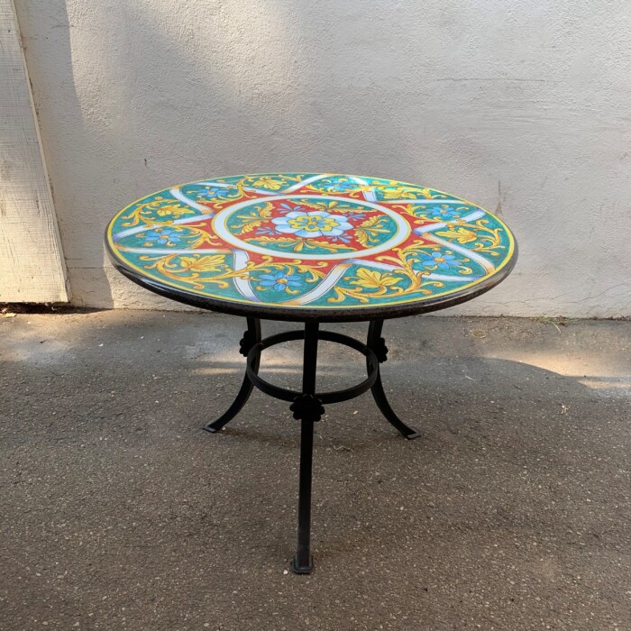 39" Italian Volcanic Table - Full Geometric Leaves on Red