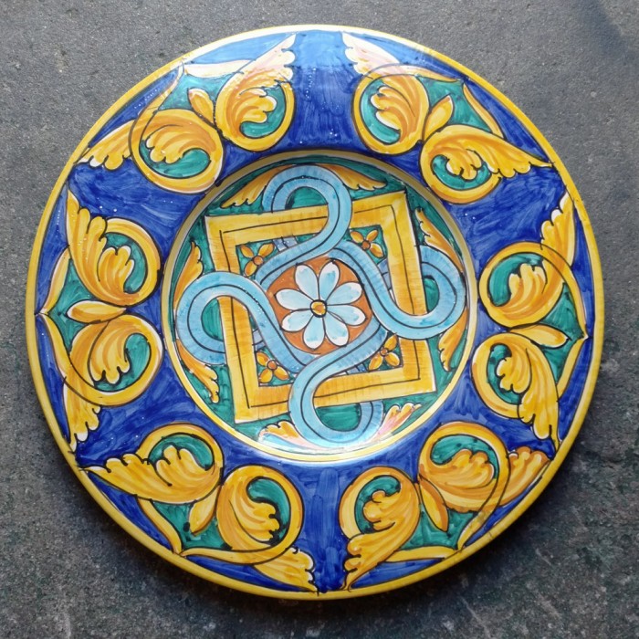 Small Round Platter - Geometric Blue Flower