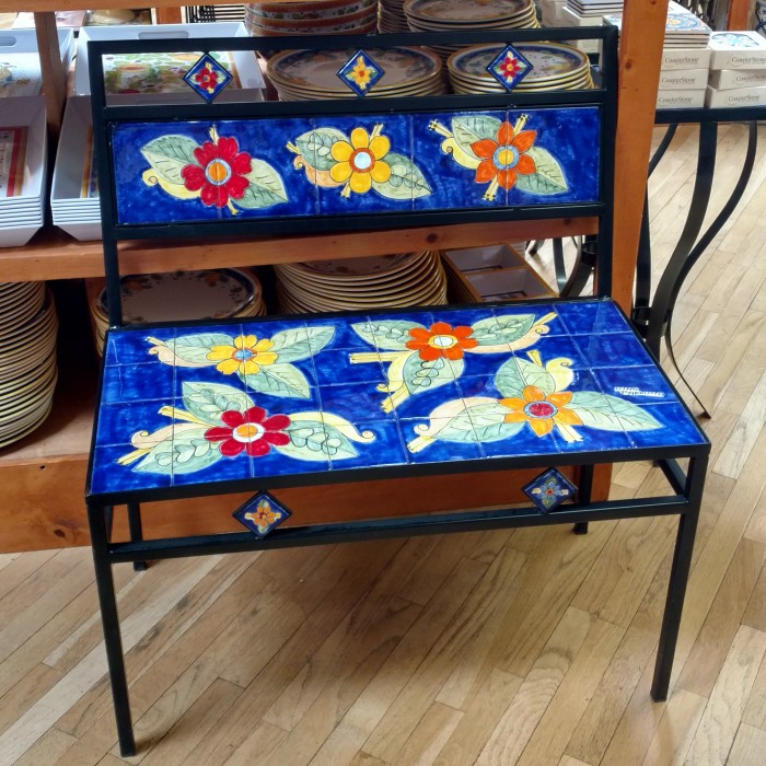 Parrucca Tile Bench - Flowers on Blue