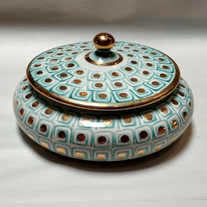 Labirinto Turchese Lidded Jar