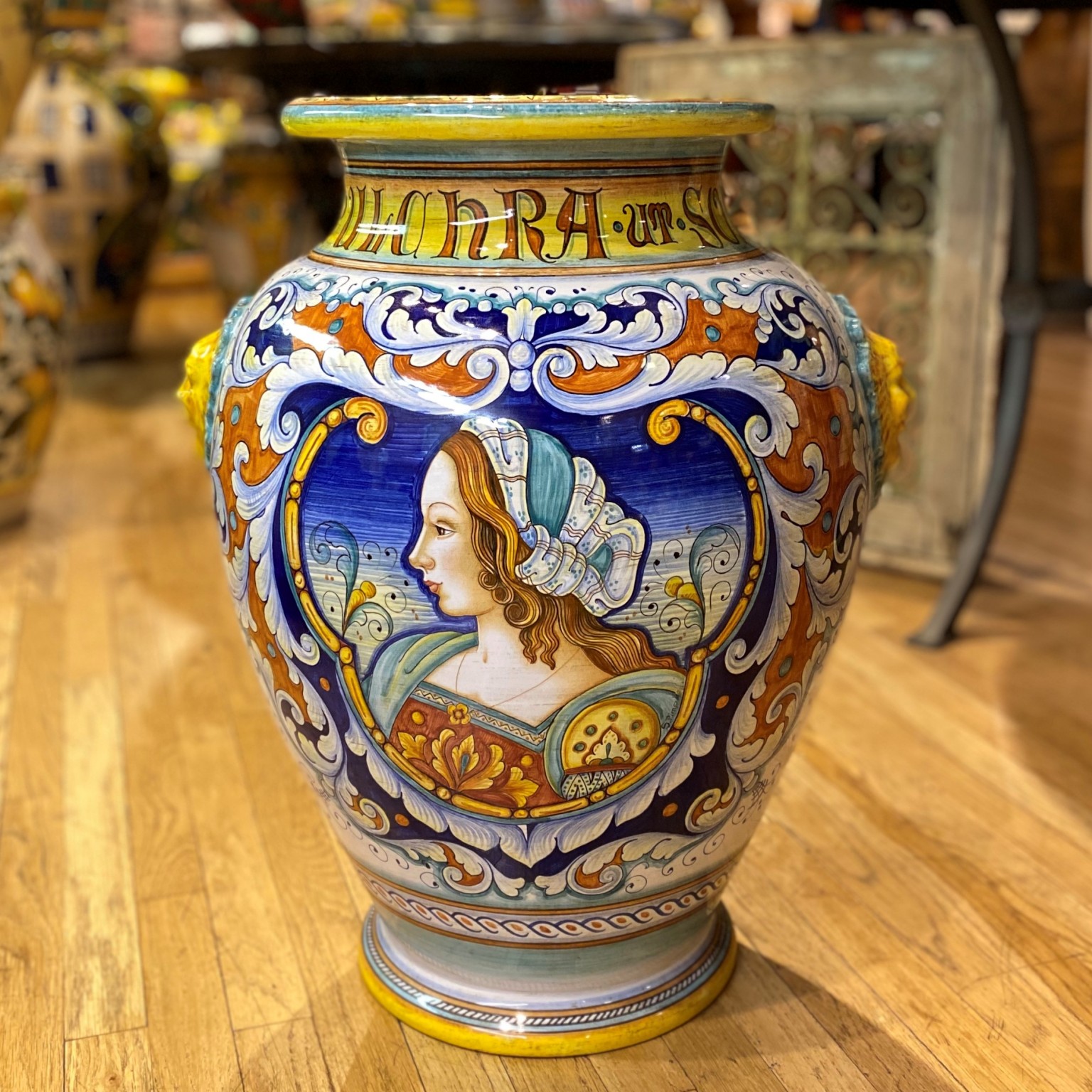 Planters Archives | Italian Pottery Outlet