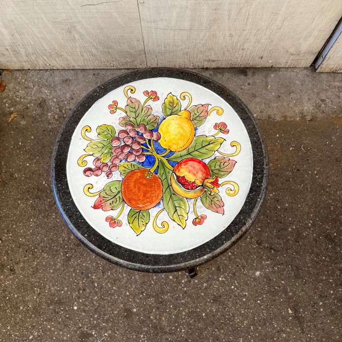 20'' Italian Volcanic Table - Fruit on White with Stone Border - Image 4