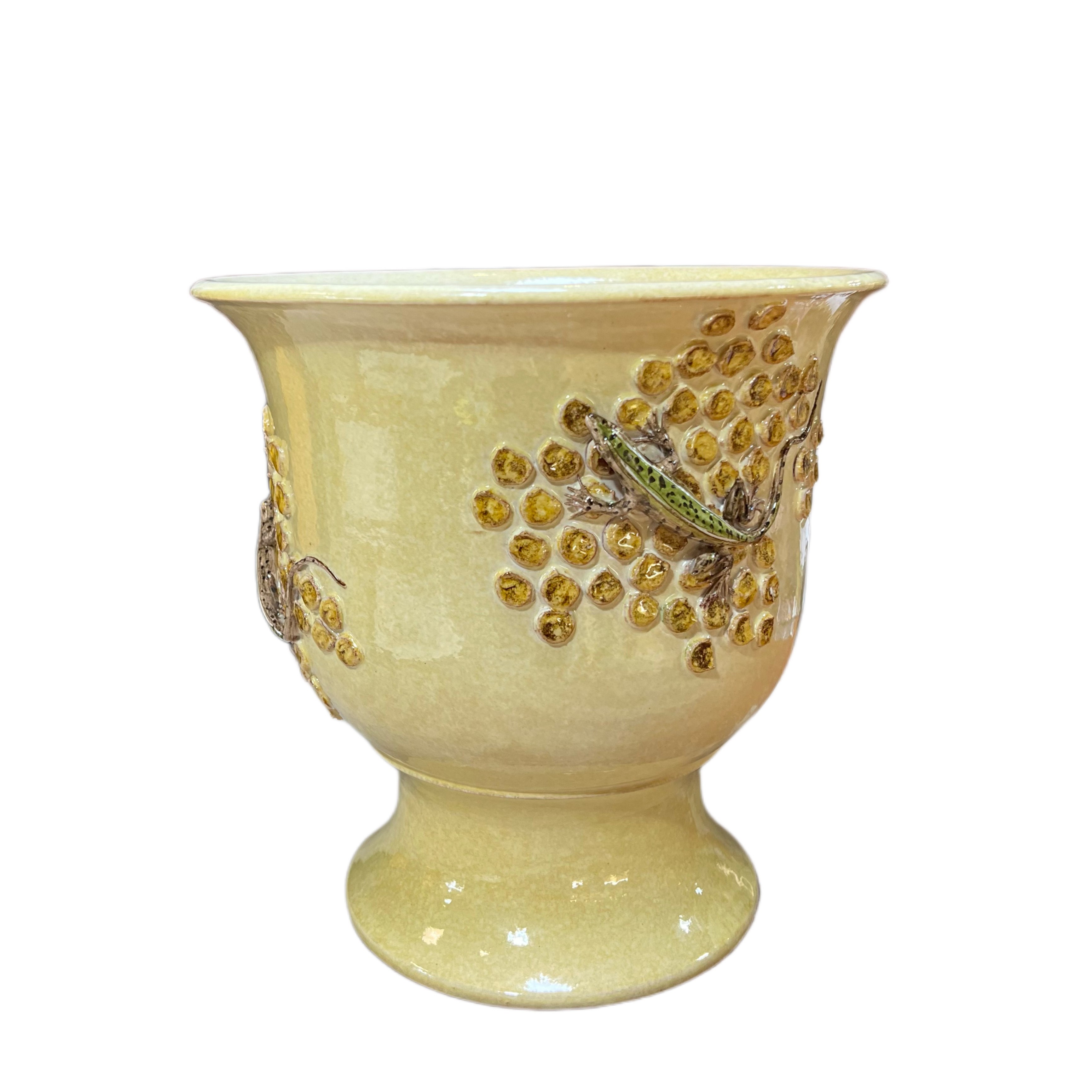 Beige Footed Cachepot with Applied Lizards - Italian Pottery Outlet